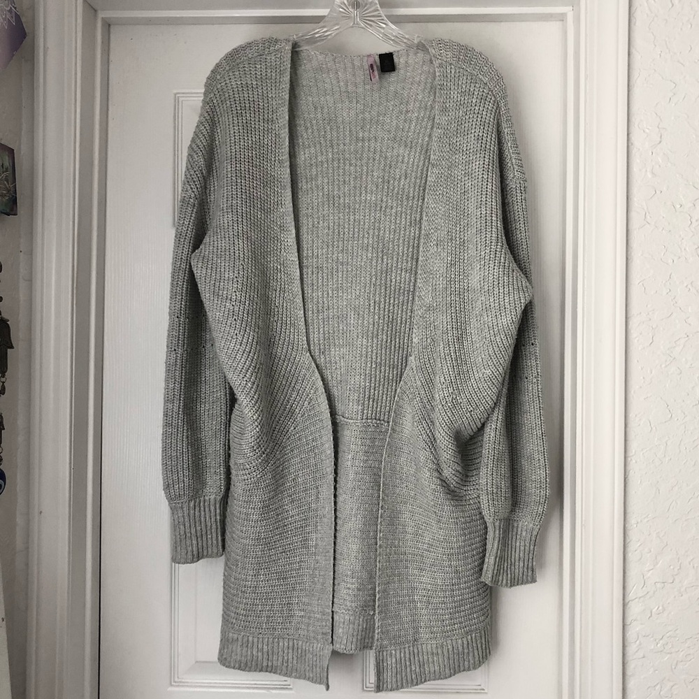 Women’s Gray Cardigan